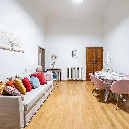 Strozzi Penthouse 4 Bedroom King Size Parking * فلورنس