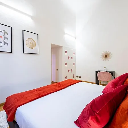 شقة Strozzi Penthouse 4 Bedroom King Size Parking