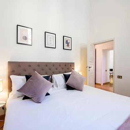 شقة Strozzi Penthouse 4 Bedroom King Size Parking فلورنس