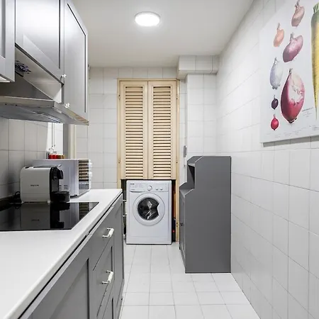 Strozzi Penthouse 4 Bedroom King Size Parking شقة فلورنس